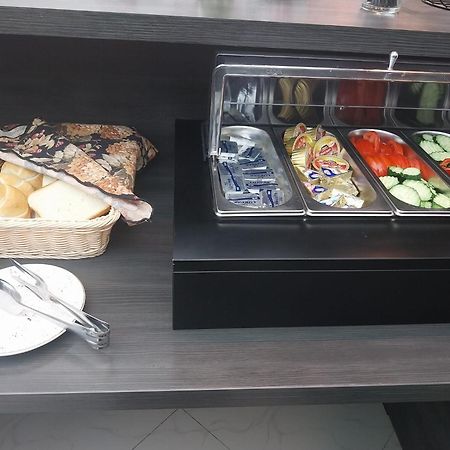 Hotel Novotheos Oradea Eksteriør billede